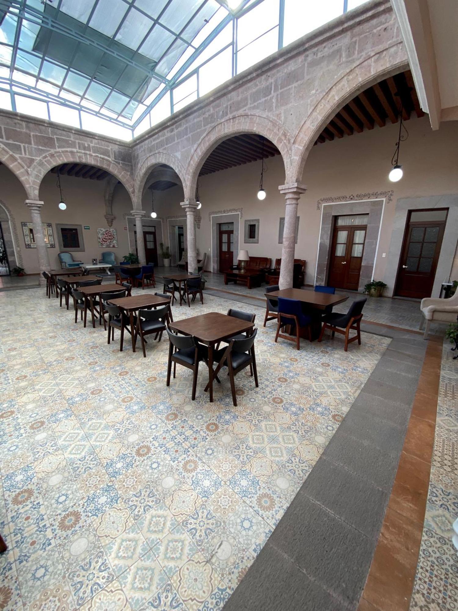 Hotel Cantera Real, Morelia Exterior photo
